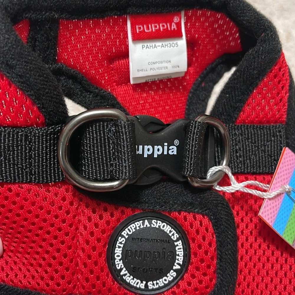 BNWT PUPPIA SPORTS RED & BLACK SOFT HARNESS B FOR DOGS SIZE SMALL